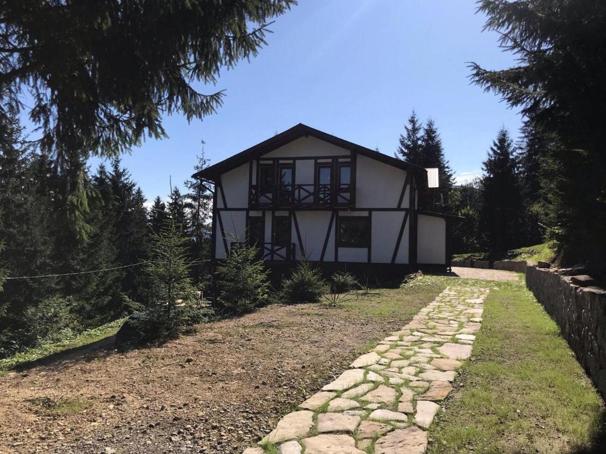 Біла Хата Iltsi Exterior foto